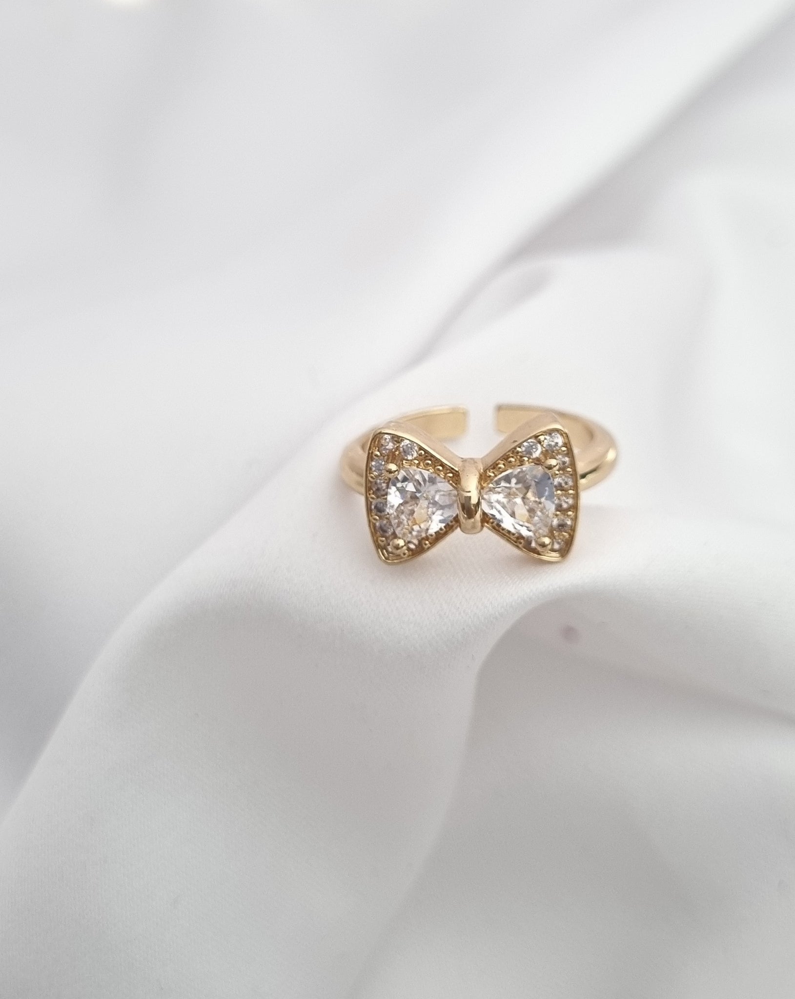 Crystal Bow Ring (Adjustable)