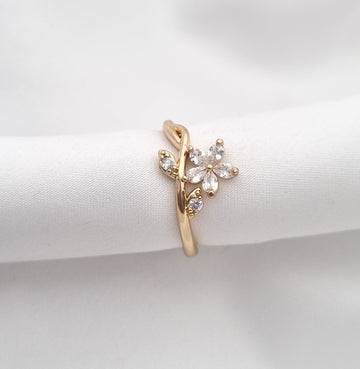 Cystal Plumeria Ring (Adjustable)