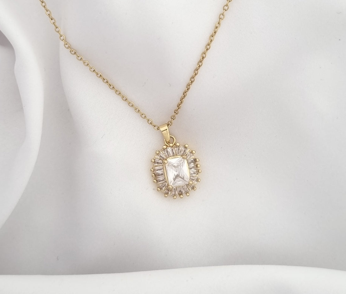 Royal Cystal Necklace