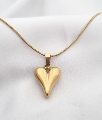 Dainty Heart Necklace