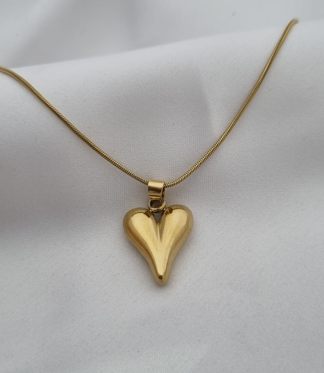 Dainty Heart Necklace
